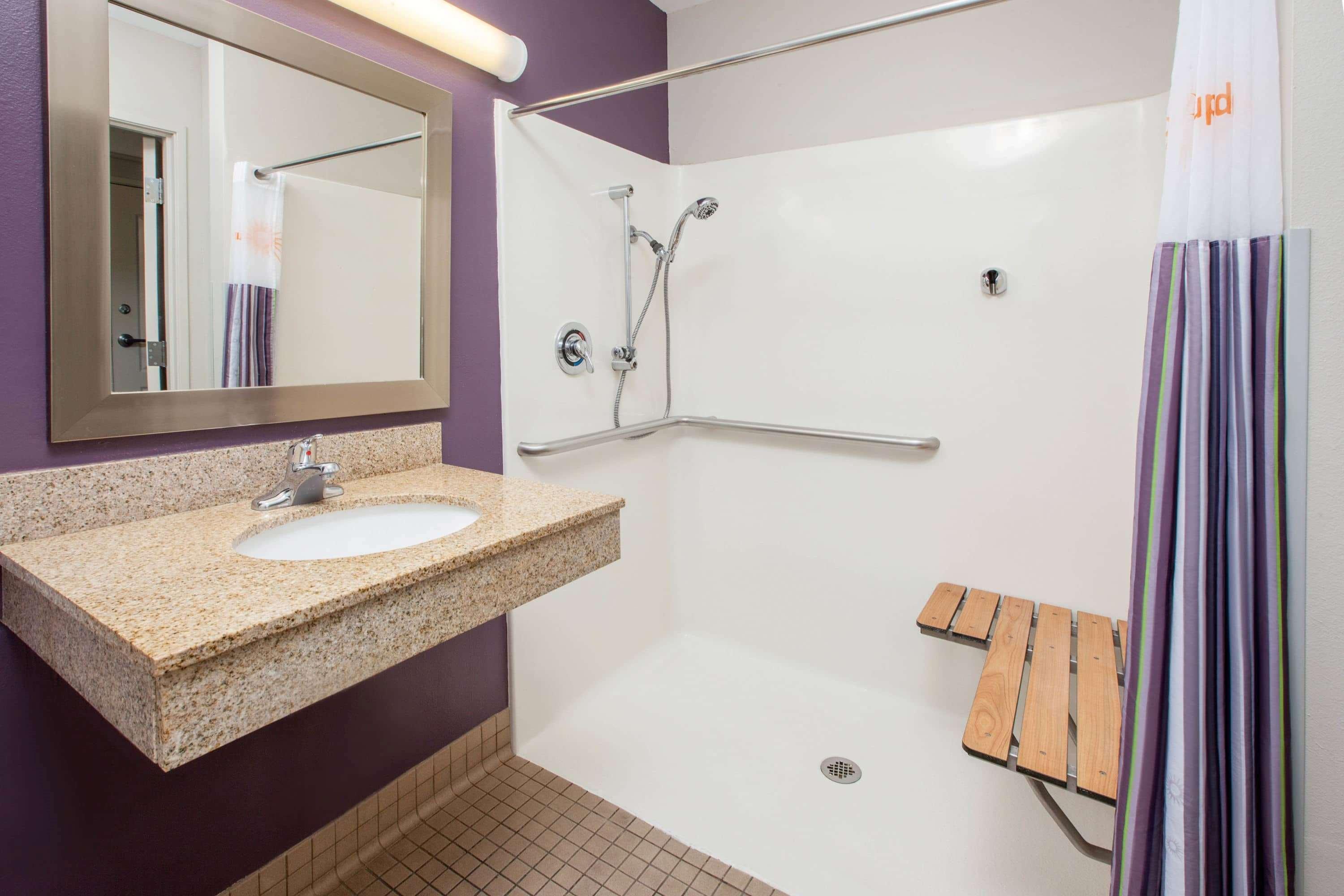 La Quinta By Wyndham Cincinnati Airport Florence Room photo